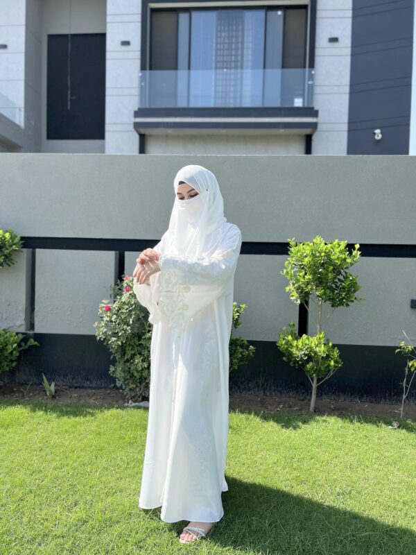 Embroidered White Front Open Abaya - Image 2