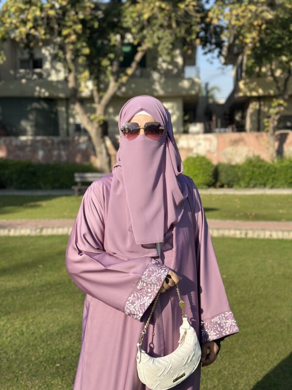Lilac Serenity-Embroidered Upper Abaya Set - Image 3